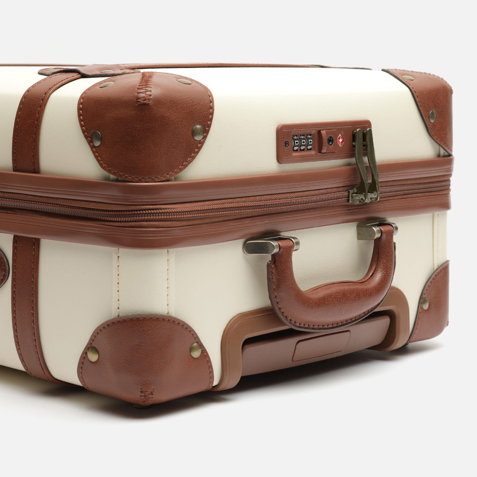 Small Rigid Case Vintage small rigid suitcase by Misako