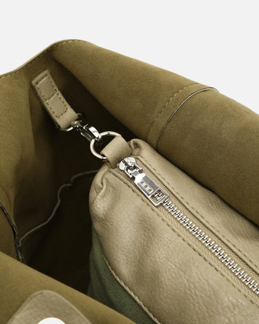 Karanfil Bolso de hombro grande con bolsillos frontales 