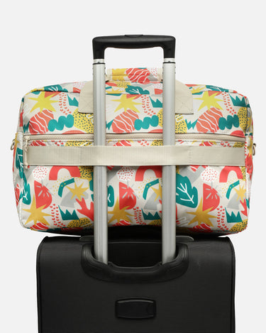 Wanda travel bag with sustainable material 