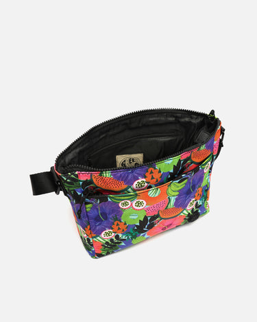 Wanda crossbody bag with sustainable material 