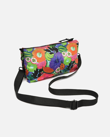 Wandy Small crossbody bag with sustainable material 