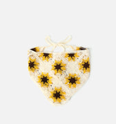 Orilla pañuelo para la cabeza acabado en crochet 