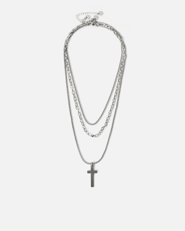 Horacio collar efecto tripe con colgante cruz