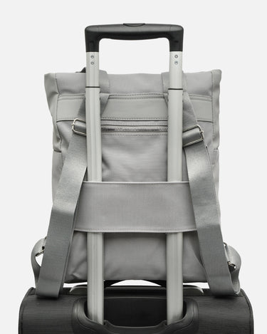 Capar mochila con bolsillo para portátil 13 pulgadas y asa de hombro 