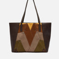 Cachi bolso shopper grande efecto ante y detalles metálicos 