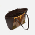 Cachi bolso shopper grande efecto ante y detalles metálicos 
