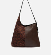 Belba bolso hobo efeco ante y estampado animal print  