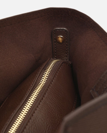 Demir bolso shopper grande con neceser extraíble y detalle colgante 