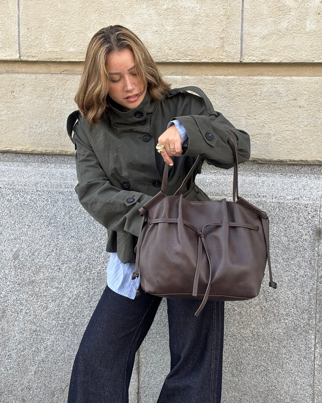 Coraline bolso de hombro grande con neceser extraíble