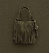Morodi bolso tote de fiesta pequeño con flecos efecto ante y detalle colgante 