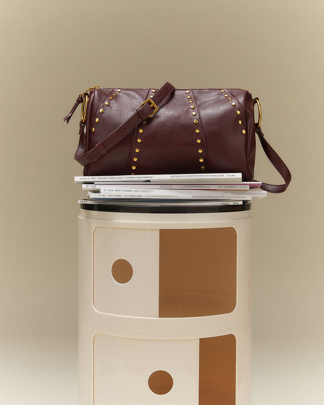 Fuyi bolso bowling con detalles metálicos