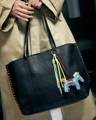 Nibat bolso shopper grande con detalles metálicos 