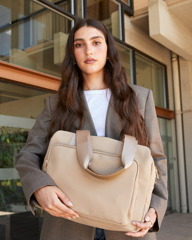 Yasu shopper style laptop bag with removable shoulder