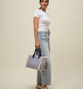 Barte bolso de hombro de tela con estampado de rayas 
