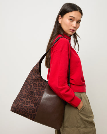 Belba bolso hobo efeco ante y estampado animal print  
