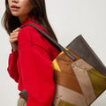Cachi bolso shopper grande efecto ante y detalles metálicos 