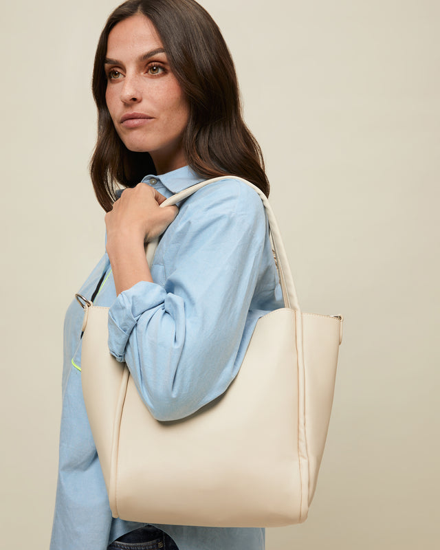 Guevon bolso de hombro con neceser y asa bandolera extraíble