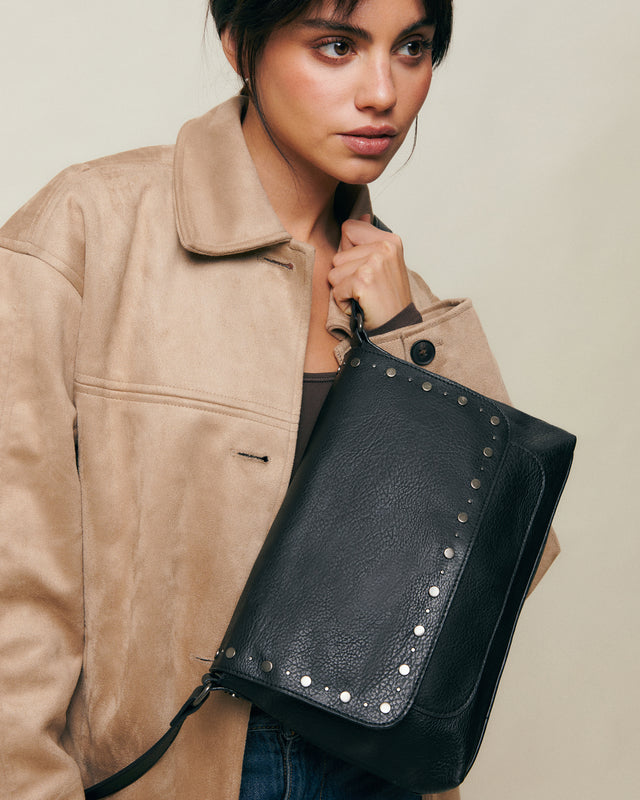 Jacumy bolso bandolera con detalles metálicos